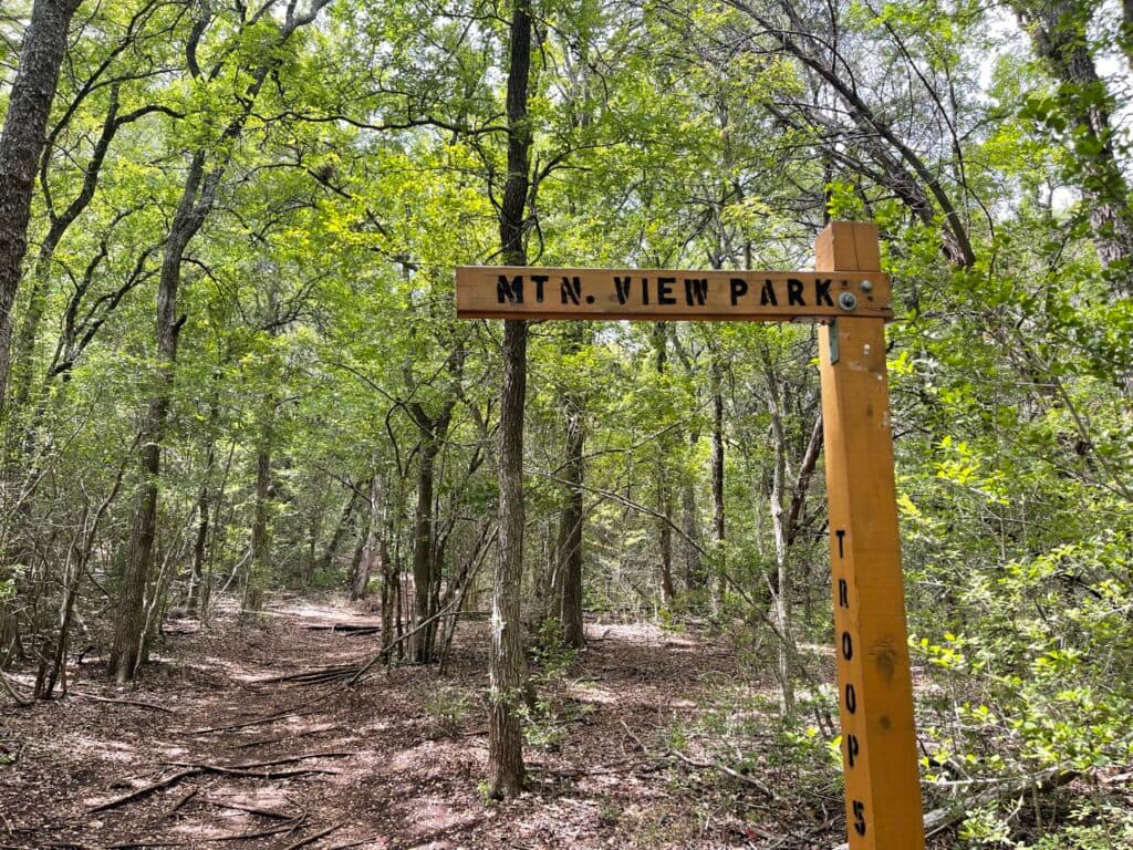 Spicewood Valley Trail + Mountain View Park
