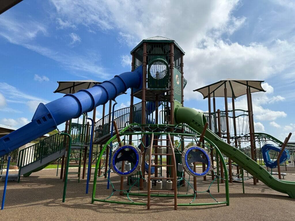 Lakeline Park